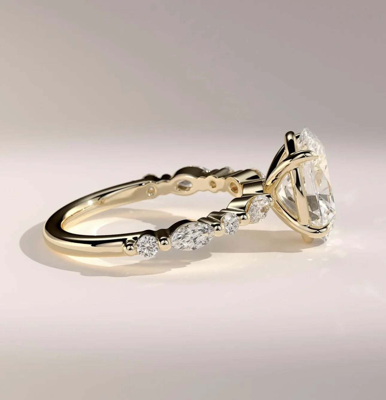 ANILLO OVAL